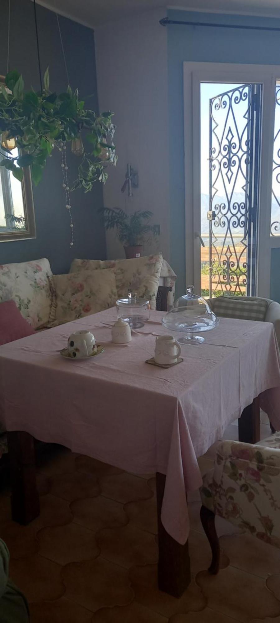 B&B Le Camelie Del Bosco Baiardo Buitenkant foto